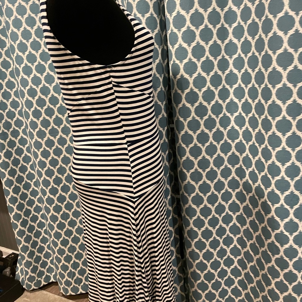 Market & Spruce navy and white stretch tank dress, medium. - Picture 4 of 6